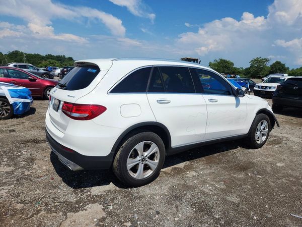 2018 MERCEDES-BENZ GLC