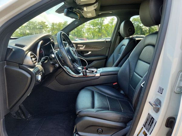2018 MERCEDES-BENZ GLC