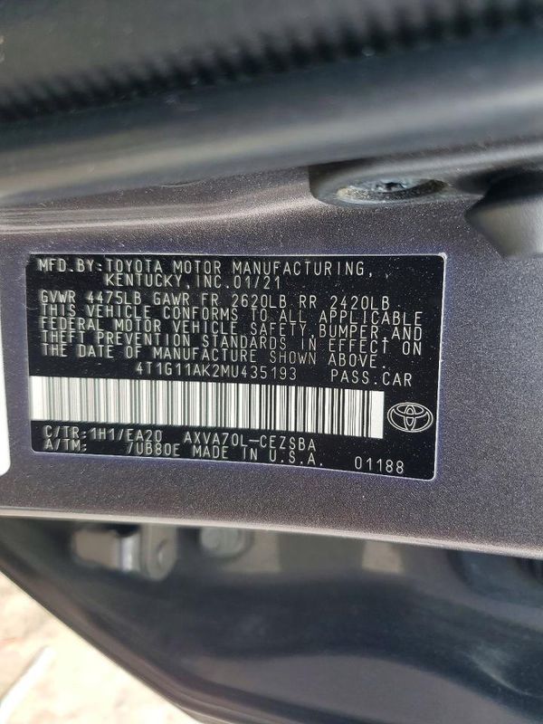 2021 TOYOTA CAMRY SE