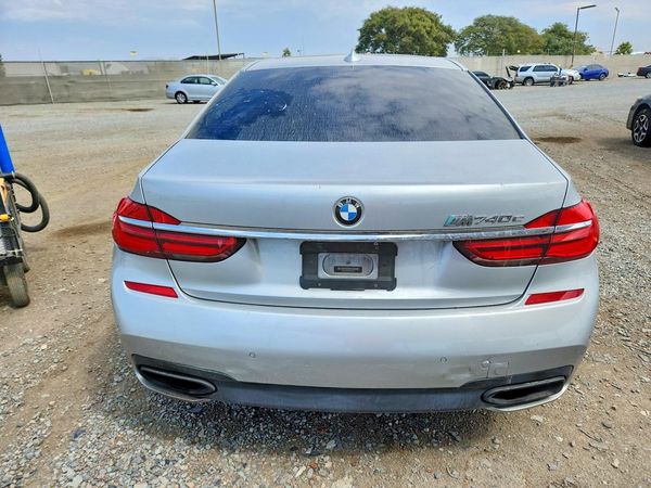 2017 BMW 740 xDrive