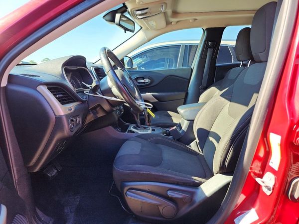 2017 JEEP CHEROKEE LATITUDE FWD