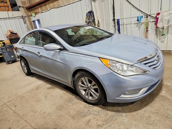 2013 HYUNDAI SONATA GLS/ GLS Popular