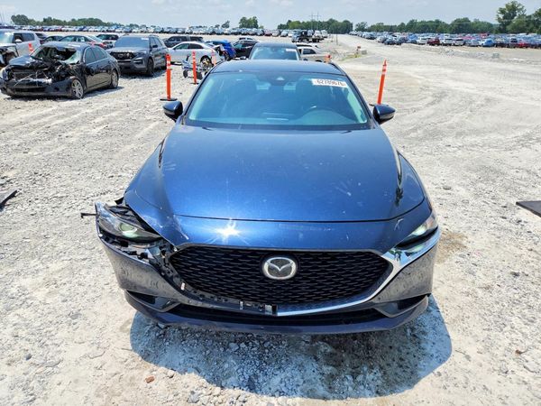 2020 MAZDA 3