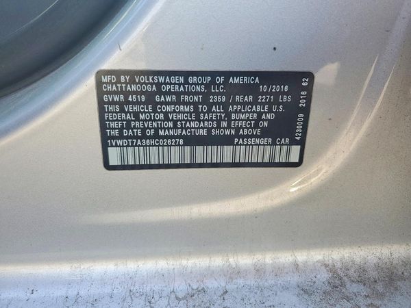 2017 VOLKSWAGEN PASSAT
