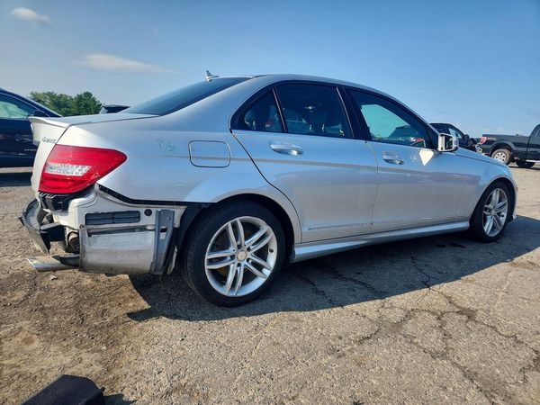 2013 MERCEDES-BENZ C
