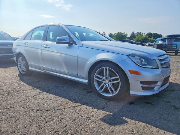2013 MERCEDES-BENZ C