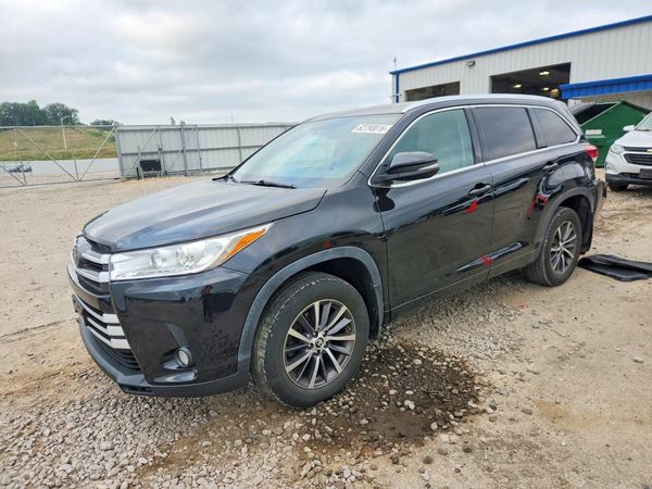 2018 TOYOTA HIGHLANDER SE/XLE