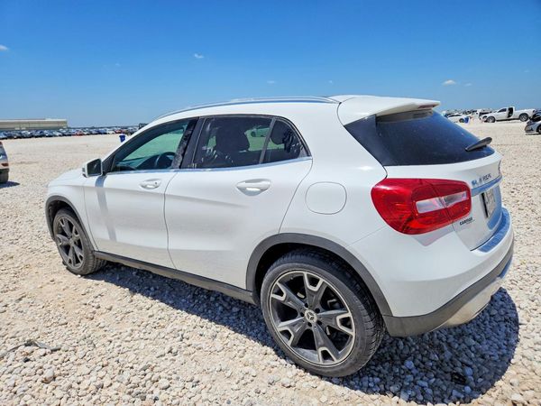 2020 MERCEDES-BENZ GLA GLA250