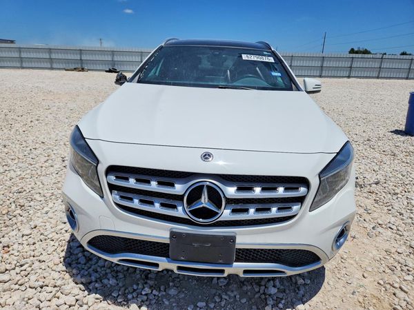 2020 MERCEDES-BENZ GLA GLA250