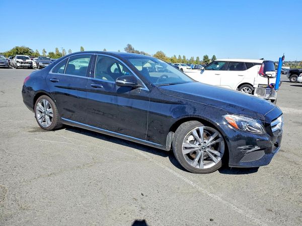 2018 MERCEDES-BENZ C C300
