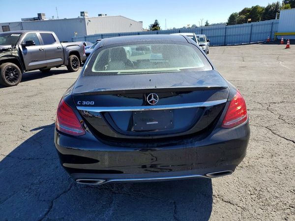 2018 MERCEDES-BENZ C C300