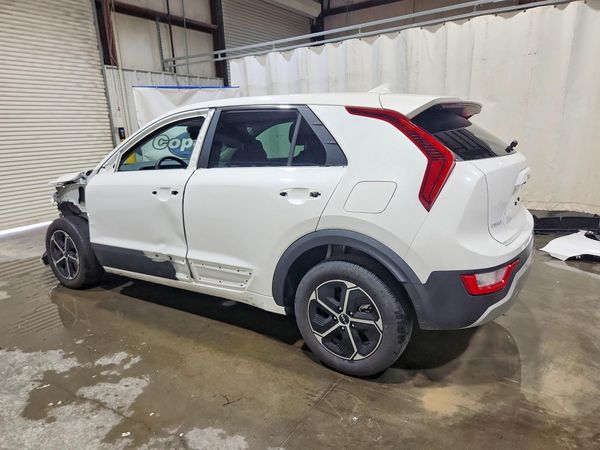 2026 KIA NIRO LX