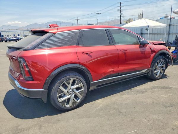 2025 CADILLAC OPTIQ Luxury 1