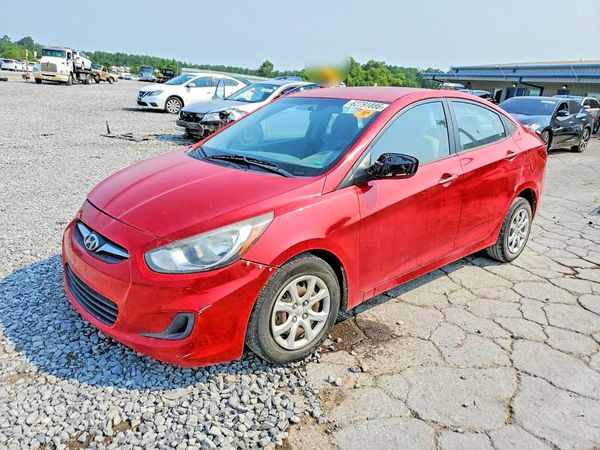 2013 HYUNDAI ACCENT