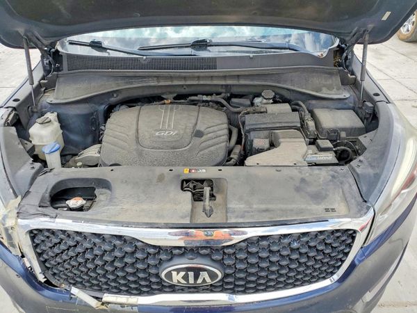 2017 KIA SORENTO L, LX