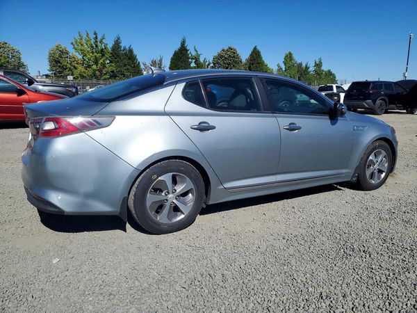 2014 KIA OPTIMA GL - Middle-low