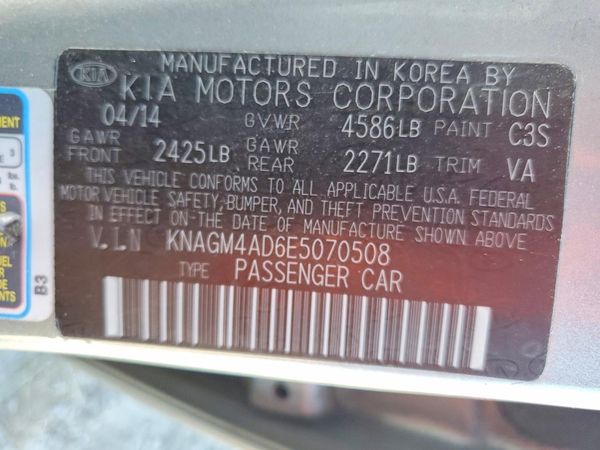 2014 KIA OPTIMA GL - Middle-low