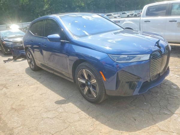 2022 BMW IX
