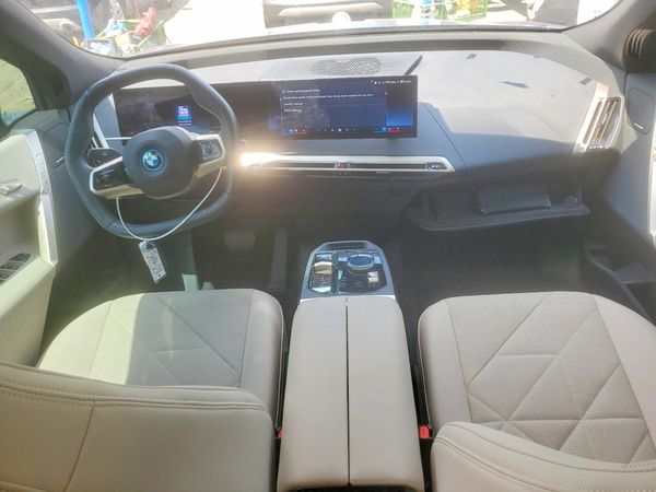 2022 BMW IX