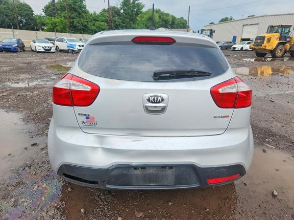 2014 KIA RIO