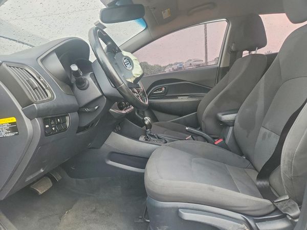 2014 KIA RIO