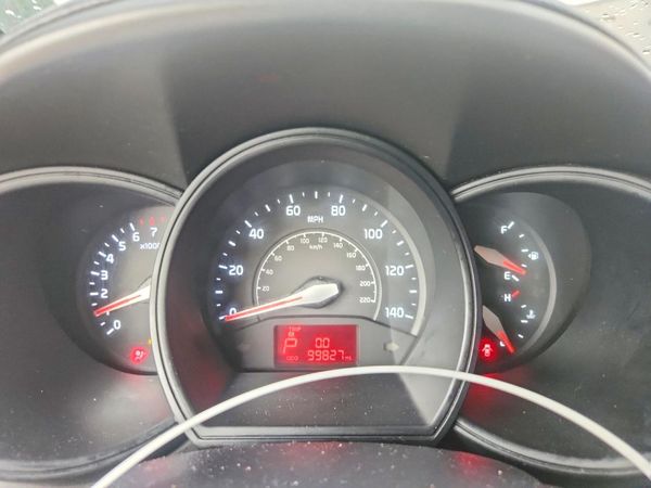 2014 KIA RIO