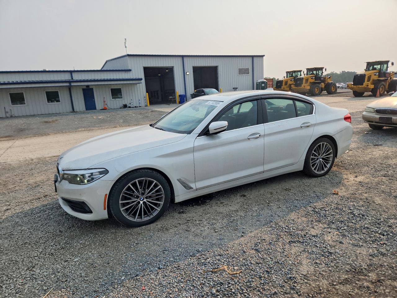 2019 BMW 530
