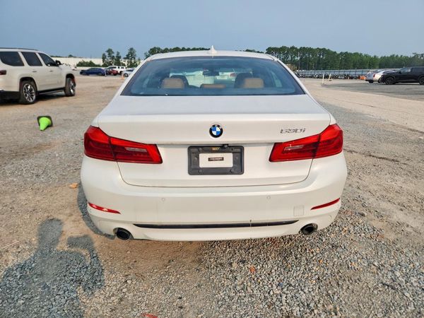 2019 BMW 530