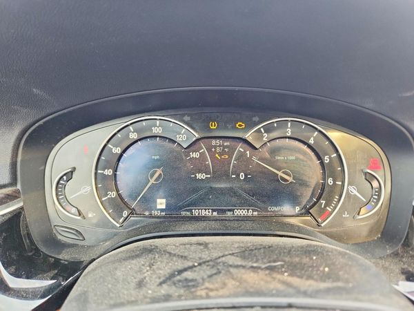 2019 BMW 530