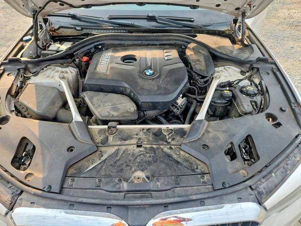 2019 BMW 530