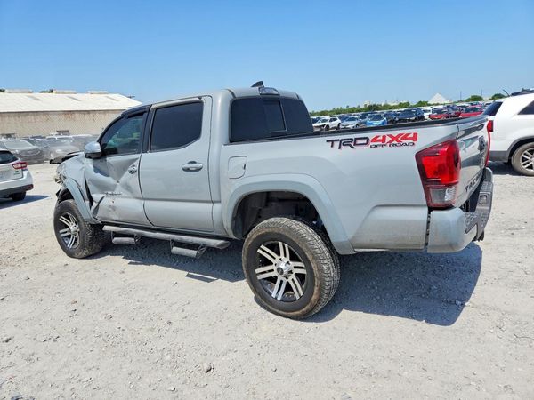 2019 TOYOTA TACOMA SR5
