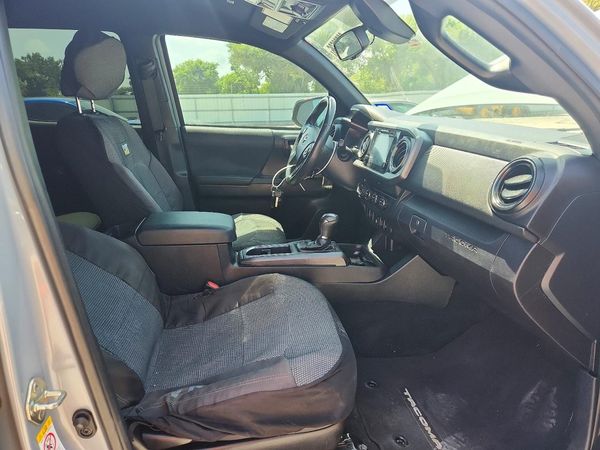 2019 TOYOTA TACOMA SR5