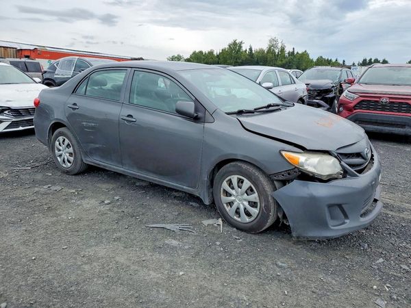 2012 TOYOTA COROLLA