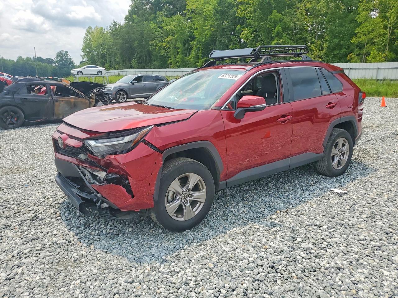 2023 TOYOTA RAV4 XLE