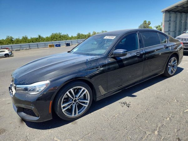 2019 BMW 740