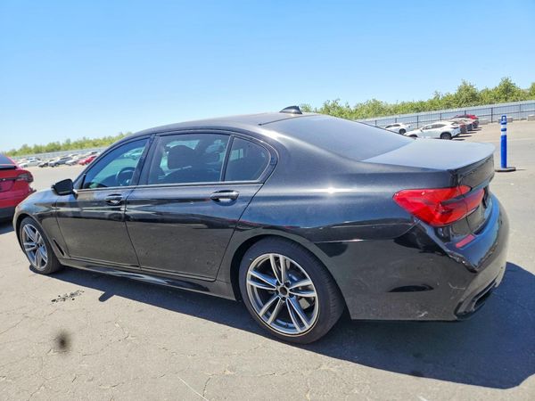 2019 BMW 740