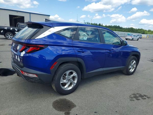 2022 HYUNDAI TUCSON SE