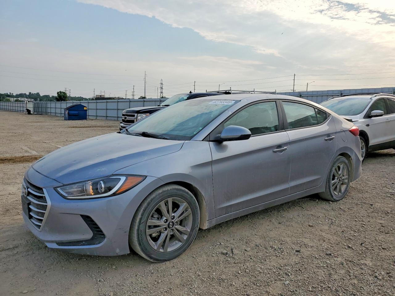 2017 HYUNDAI ELANTRA