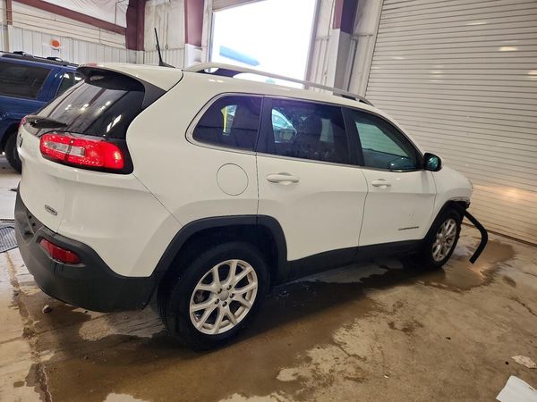2016 JEEP CHEROKEE LATITUDE FWD