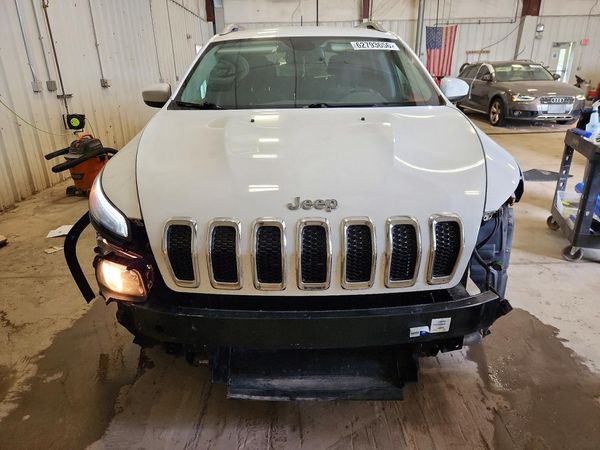 2016 JEEP CHEROKEE LATITUDE FWD