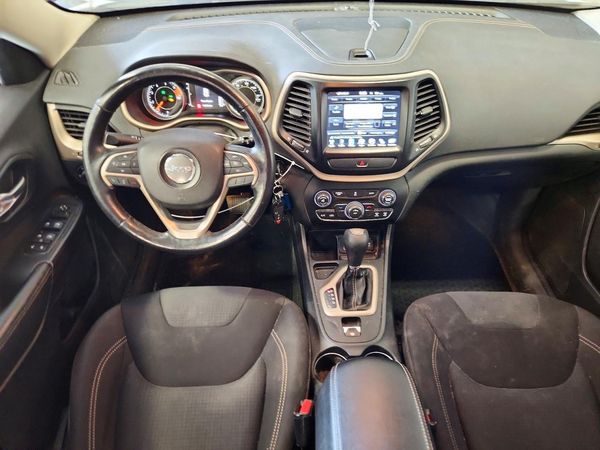 2016 JEEP CHEROKEE LATITUDE FWD