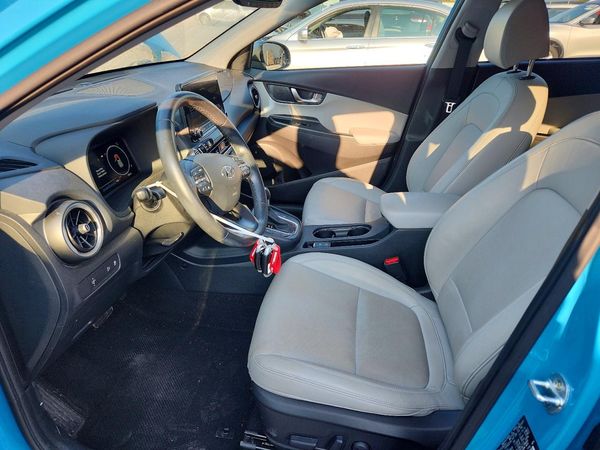 2022 HYUNDAI KONA Limited
