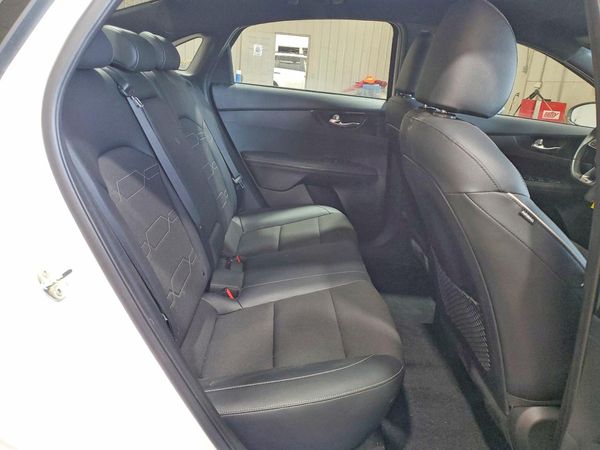 2024 KIA FORTE GT Line