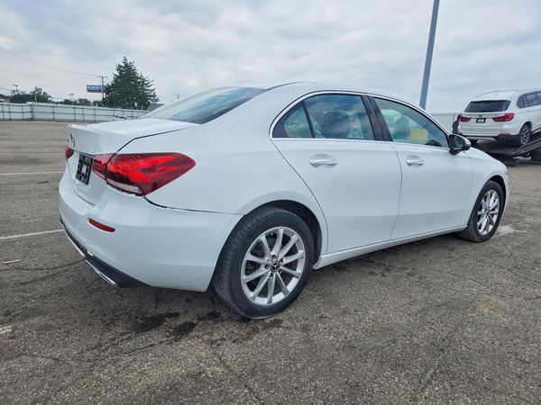 2019 MERCEDES-BENZ A A220