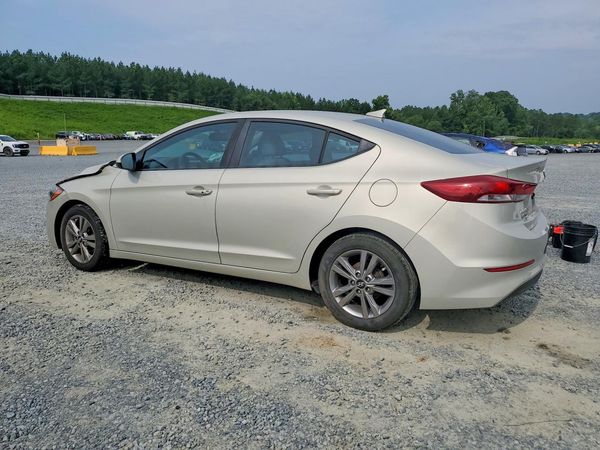 2017 HYUNDAI ELANTRA