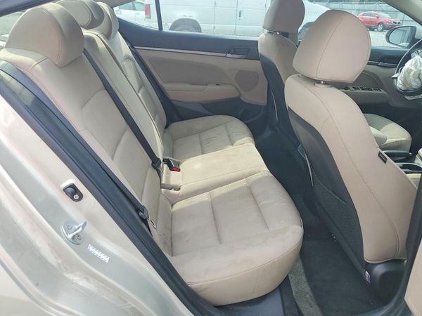 2017 HYUNDAI ELANTRA