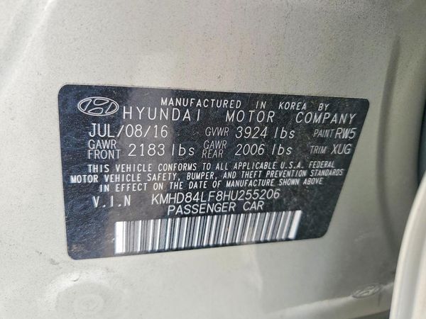 2017 HYUNDAI ELANTRA