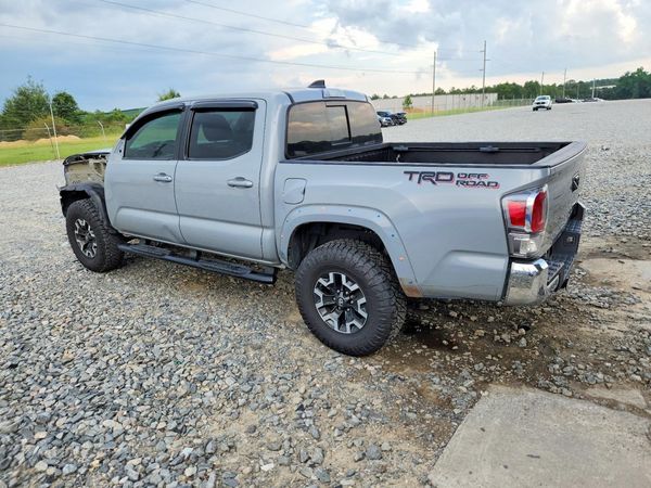 2020 TOYOTA TACOMA SR5