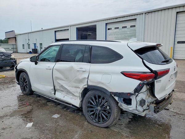 2023 TOYOTA HIGHLANDER