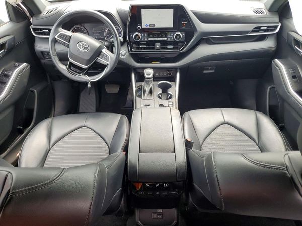 2023 TOYOTA HIGHLANDER